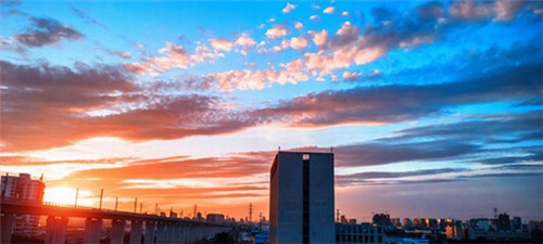 爱尚避风塘小海鲜